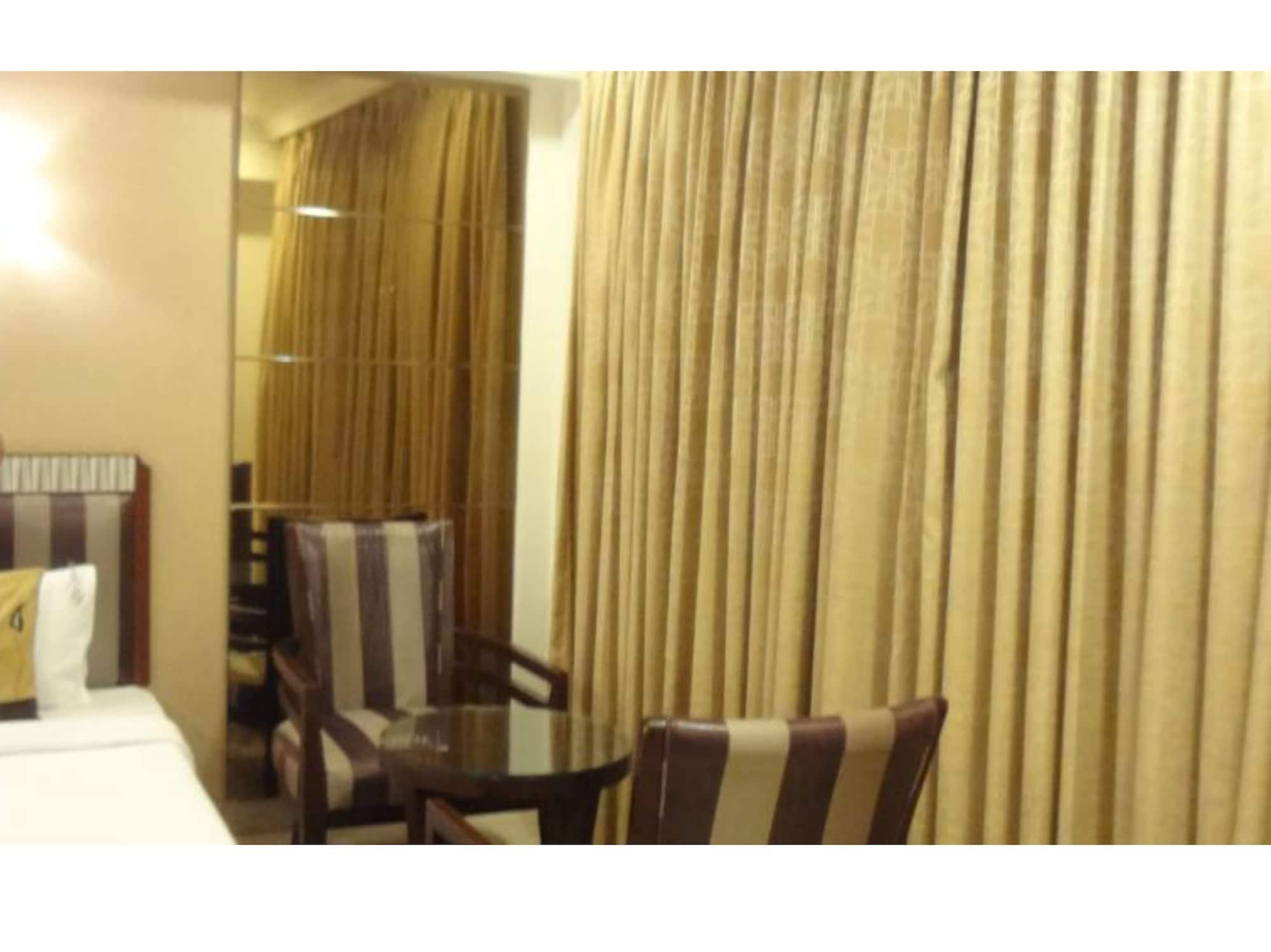 Hotel Suba Palace Mumbai Bagian luar foto