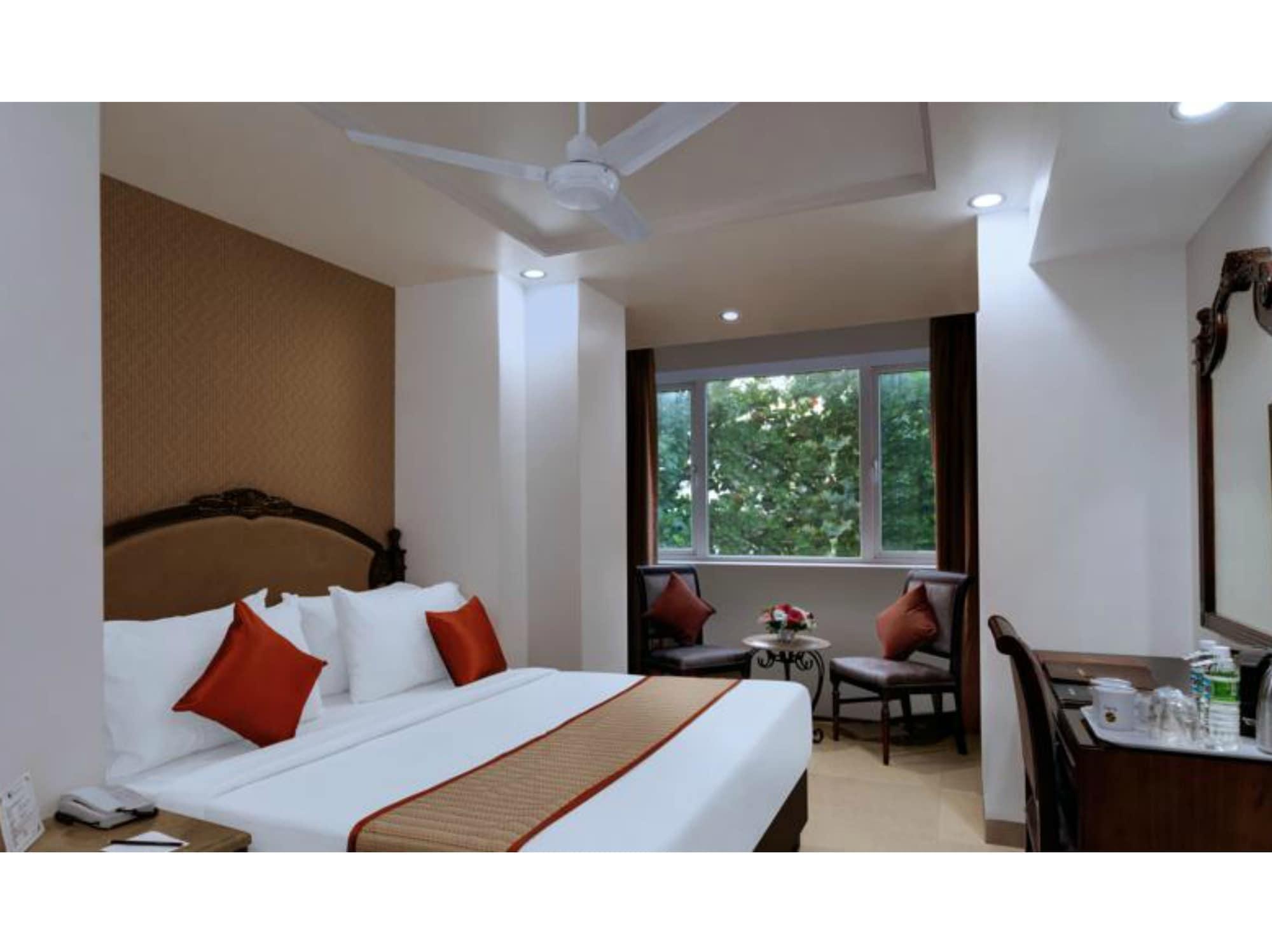 Hotel Suba Palace Mumbai Bagian luar foto